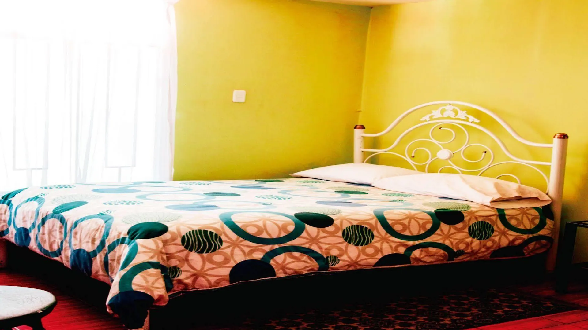 Hostal Isla Isabela Quito 2*,  Ecuador