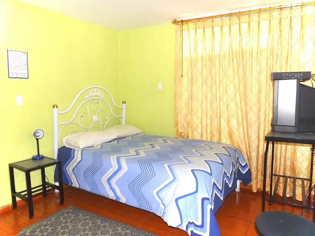 Hostal Isla Isabela location