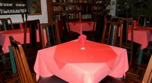 Hostal Isla Isabela 基多